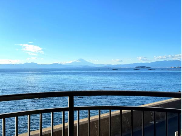 正面に富士山を望めます