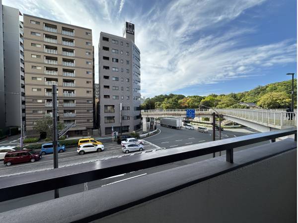 神奈川県平塚市宮の前のマンション