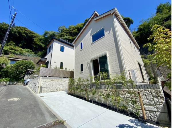 神奈川県鎌倉市西御門２丁目の新築戸建