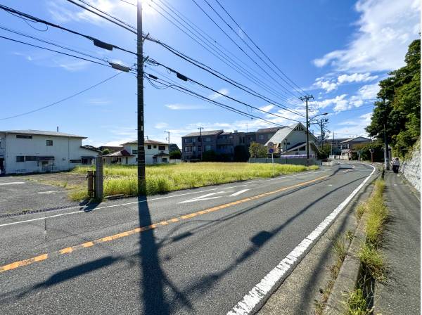 神奈川県三浦郡葉山町堀内の土地