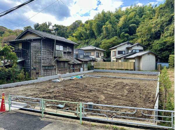 神奈川県鎌倉市極楽寺４丁目の土地