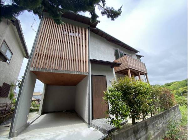 神奈川県中郡大磯町国府本郷の中古戸建