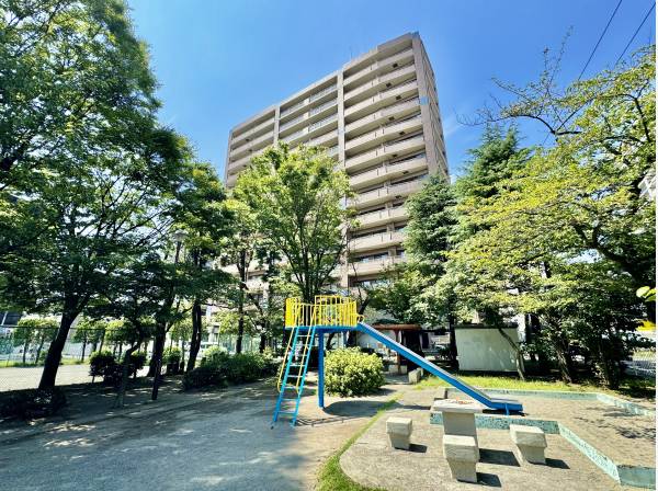 神奈川県藤沢市鵠沼石上１丁目のマンション