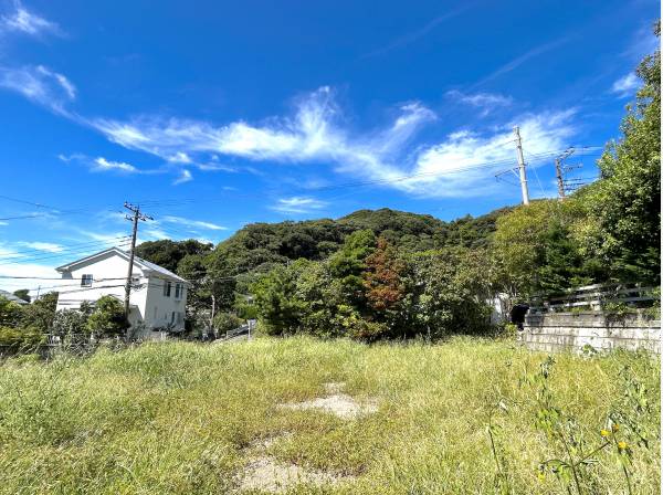 神奈川県三浦郡葉山町一色の土地