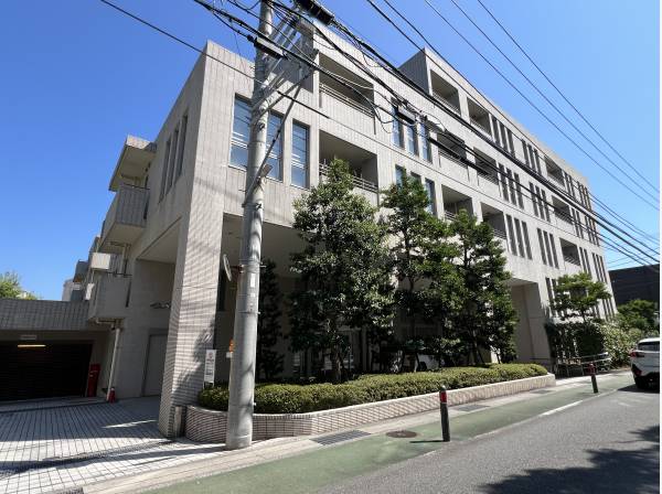 神奈川県鎌倉市御成町のマンション