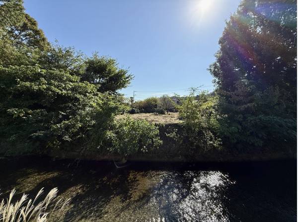 神奈川県南足柄市塚原の土地