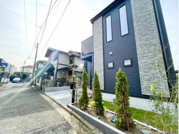 神奈川県藤沢市鵠沼松が岡３丁目の新築戸建