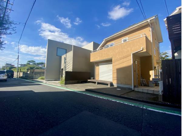 神奈川県藤沢市鵠沼海岸１丁目の中古戸建