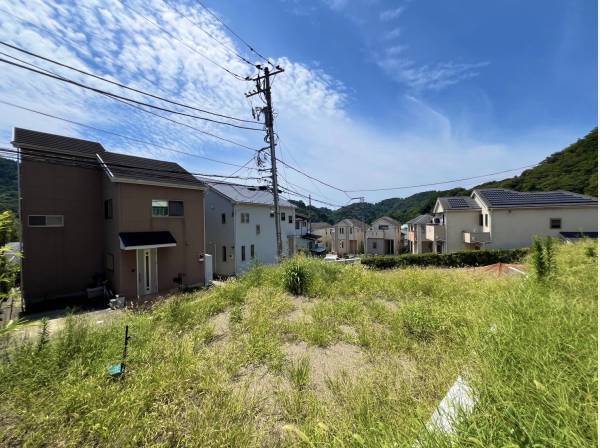 神奈川県三浦郡葉山町長柄の土地