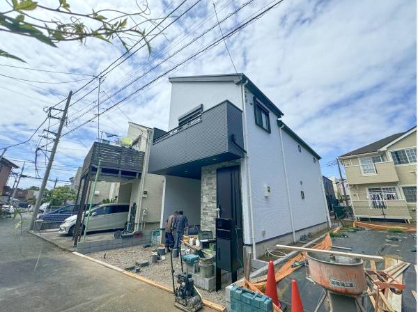 神奈川県藤沢市辻堂元町４丁目の新築戸建