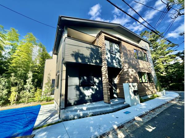 神奈川県鎌倉市鎌倉山３丁目の新築戸建